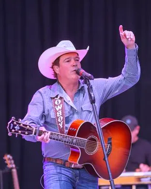 Clay Walker Tulsa