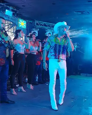 Pancho Barraza & Grupo Arriesgado