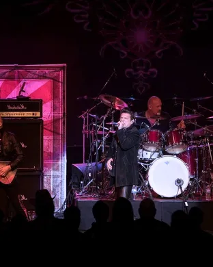 Warrant & Firehouse
